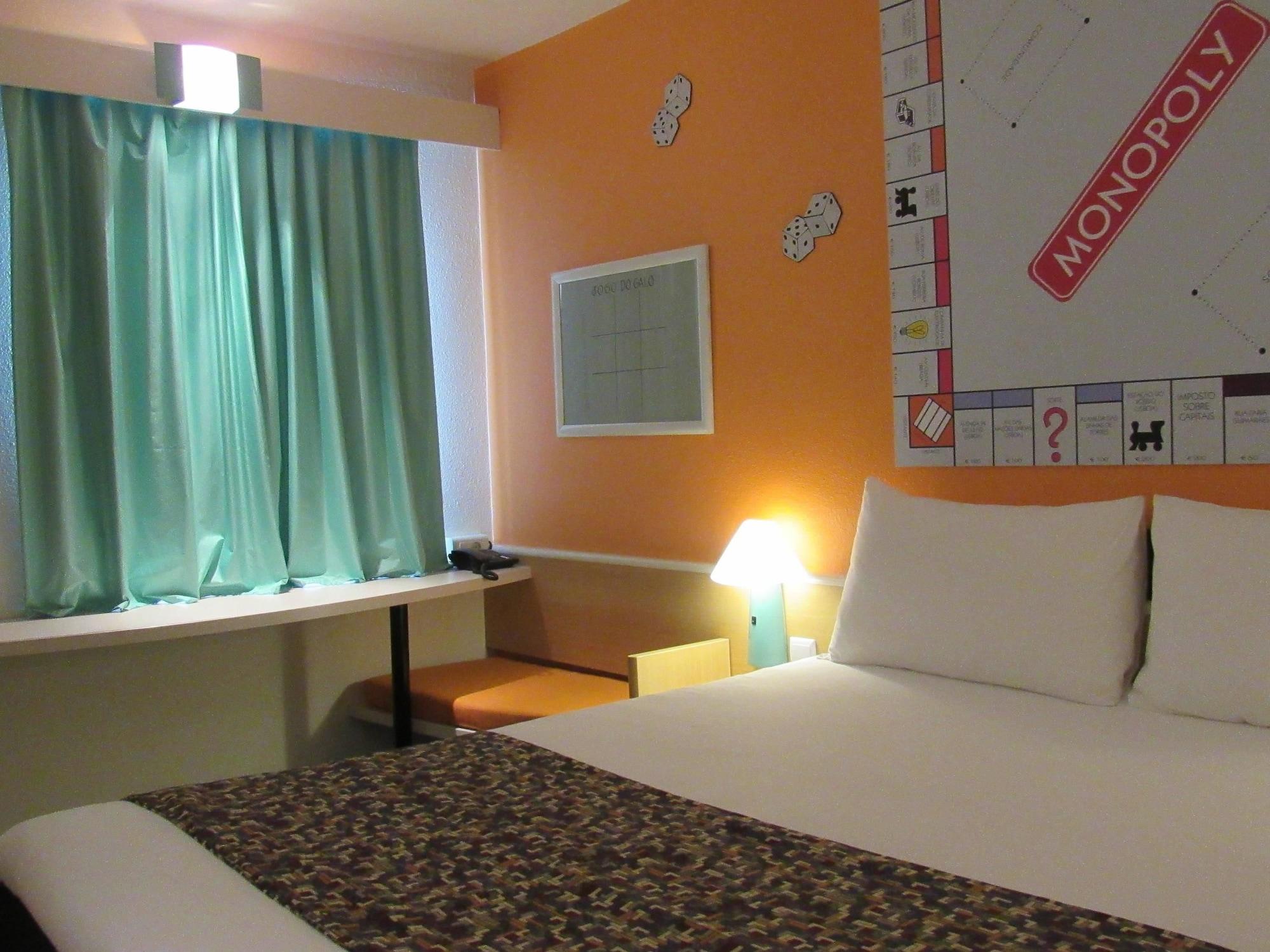 Hotel Ibis Coimbra Centro Luaran gambar