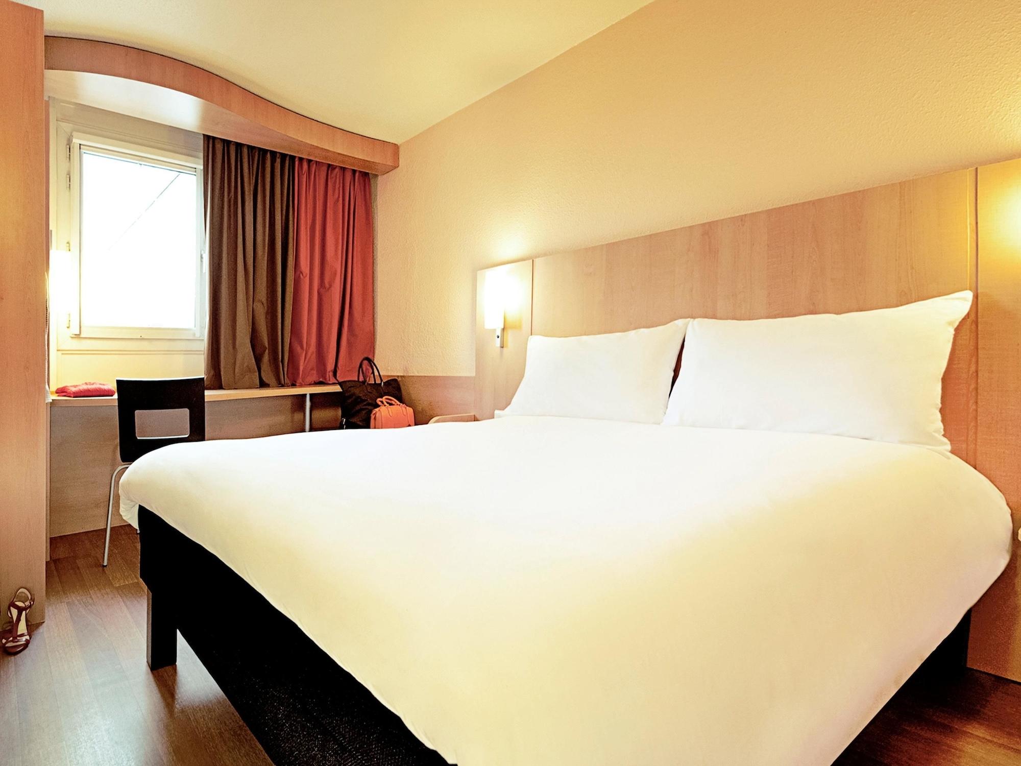 Hotel Ibis Coimbra Centro Luaran gambar