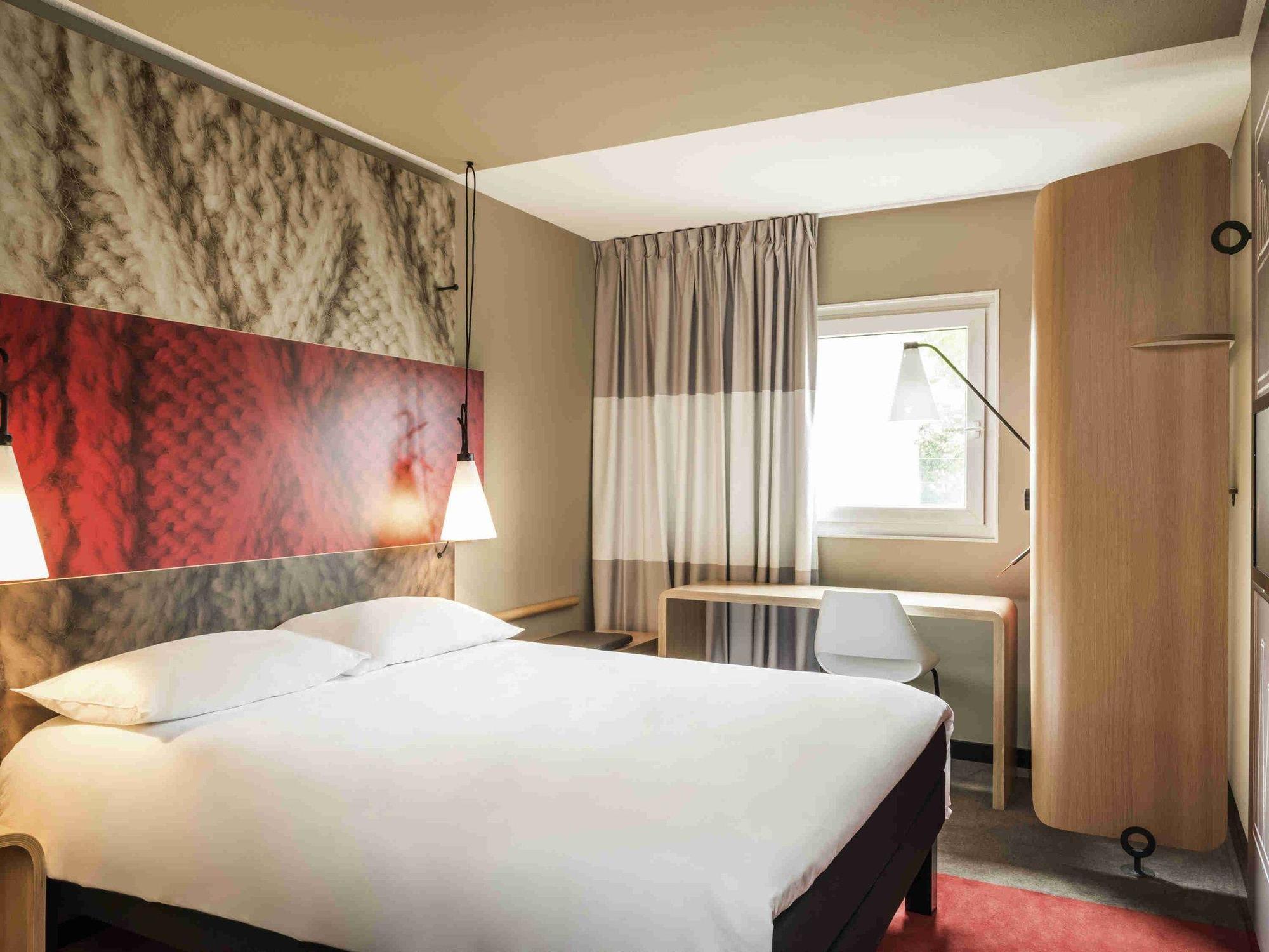 Hotel Ibis Coimbra Centro Luaran gambar